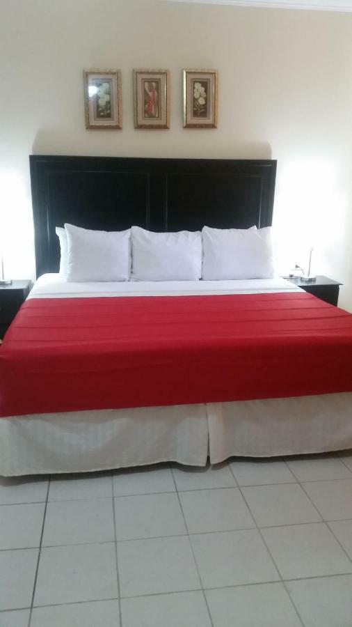 Mh Boutique Hotel ซานเปโดร ซูลา ภายนอก รูปภาพ