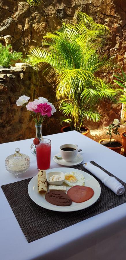 Mh Boutique Hotel ซานเปโดร ซูลา ภายนอก รูปภาพ